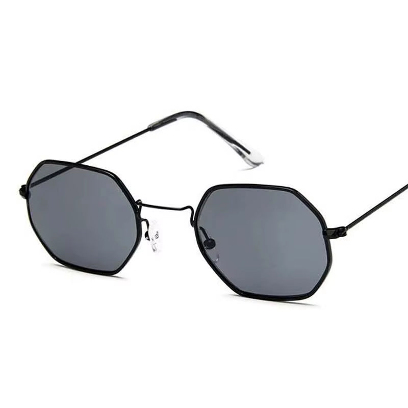 2019 Square Sunglasses Woman Retro Fashion Rose Gold Sun Glasses Female Brand Transparent Glasses Ladies