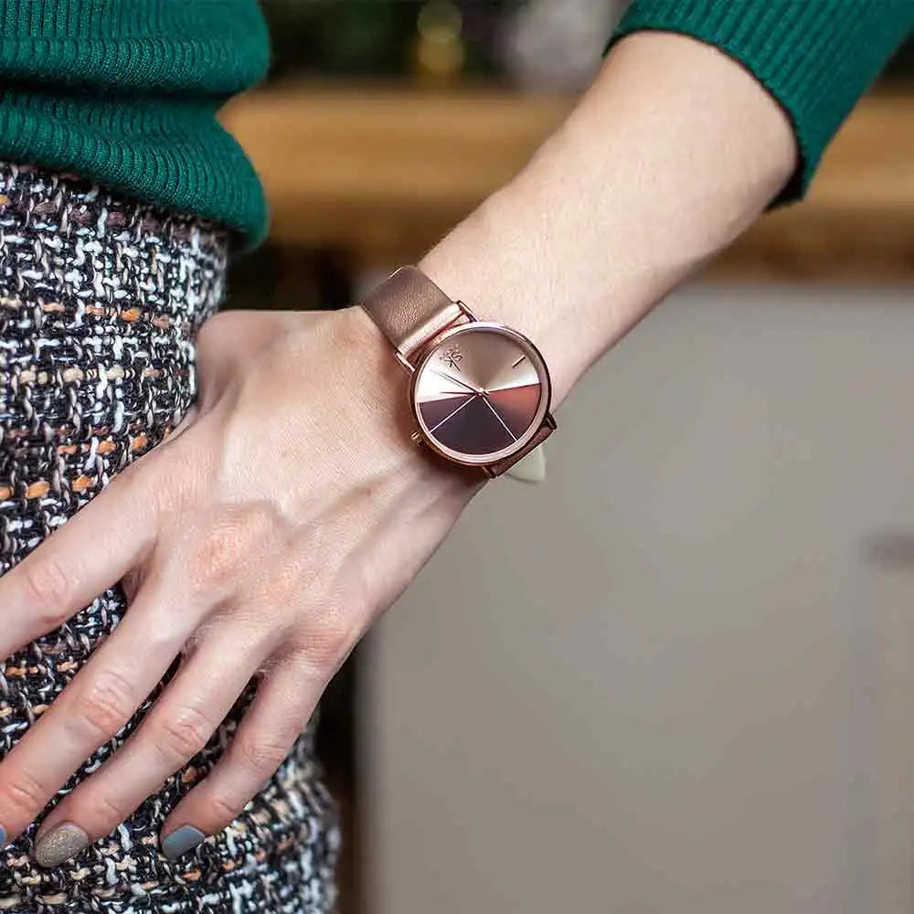 Original Design Woman Watches Creative Fashion Womens Quartz Wristwatches SK Ladies Clock Movement Montre Feminino Watch